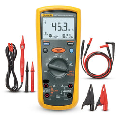 Fluke 1577 - Isoleringsmultimeter som kombinerar en digital isoleringstestare med en fullfjädrad, äkta RMS digital multimeter