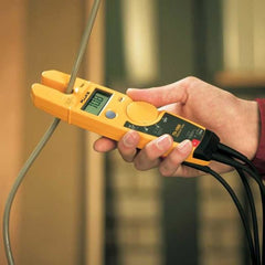 Fluke T5-1000 | Mäter automatiskt volt AC eller volt DC